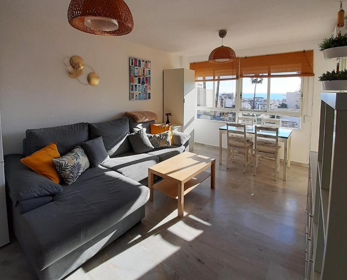 Fantastico Apartamento En La Carihuela Torremolinos Exterior photo